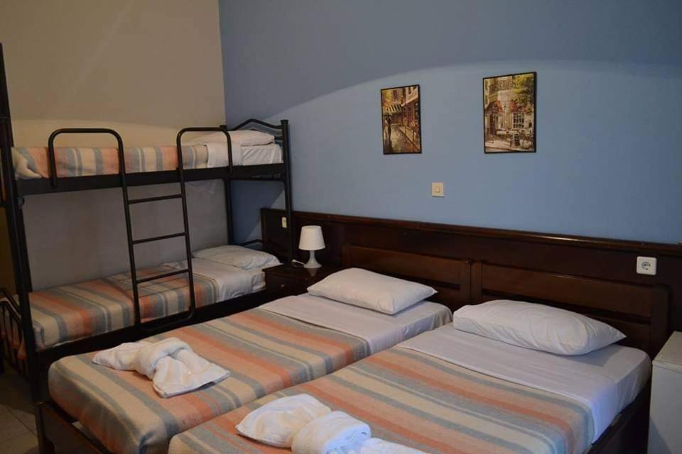 ניו פנטלימונאס Athina Hotel מראה חיצוני תמונה